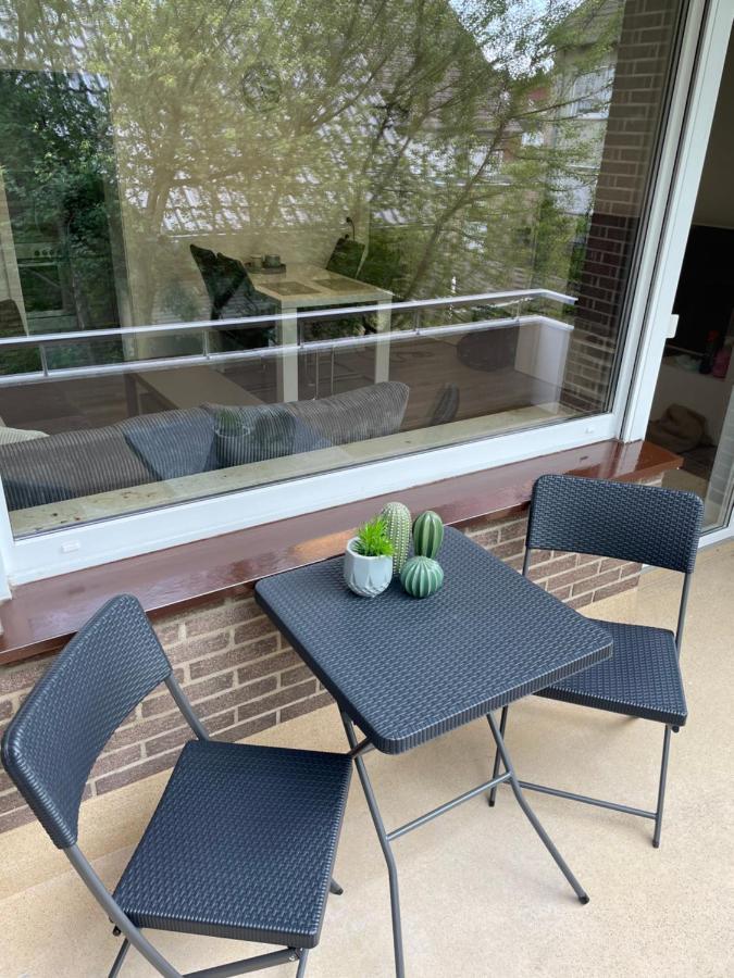 באד אויינהאוזן Stilvolles, Frisch Renoviertes 2Zi Apartment Mit Kueche Und Balkon In Kliniknaehe מראה חיצוני תמונה