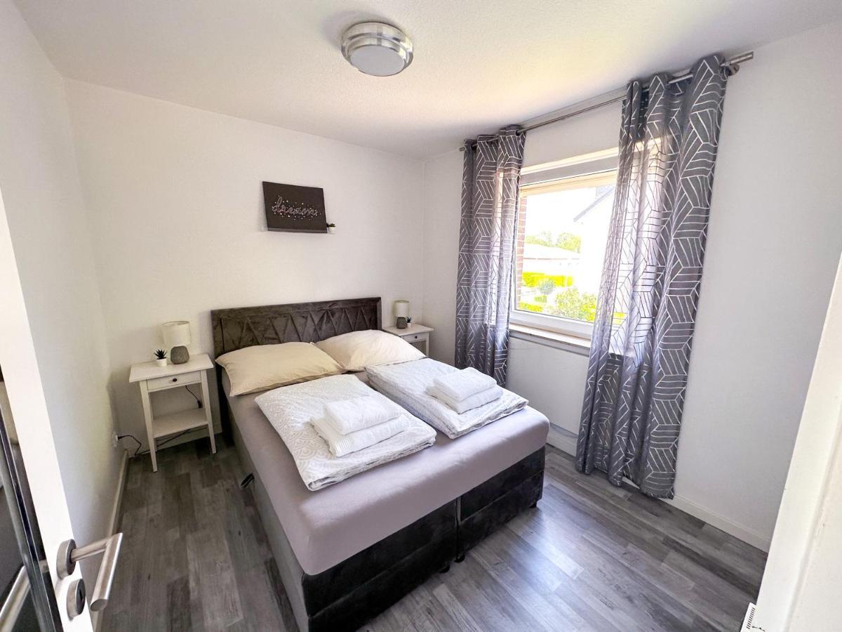 באד אויינהאוזן Stilvolles, Frisch Renoviertes 2Zi Apartment Mit Kueche Und Balkon In Kliniknaehe מראה חיצוני תמונה